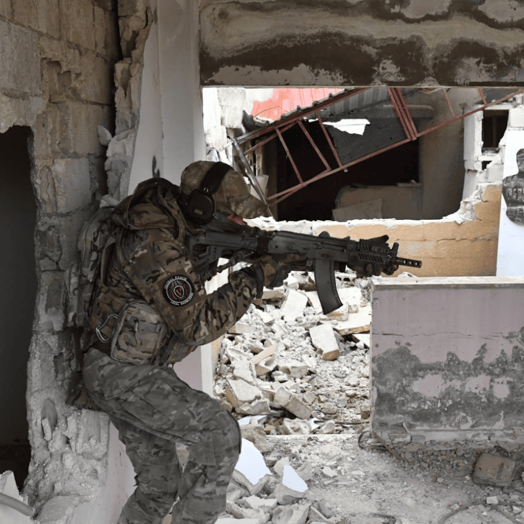 Vega Strategic Services member training pro-Syrian militia personnel