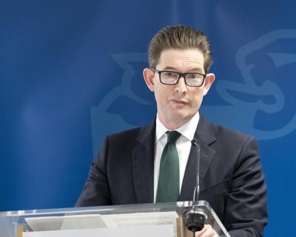 Ken McCallum gives briefing on the annual threat update.